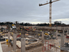 construccion hospital cardiff